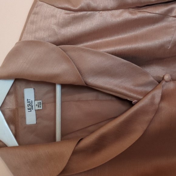 Le Suit Essentials gold blazer size 10 - Picture 2 of 7